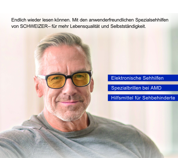 Sarah Settgast im Badeanzug mit Sonnenbrille Aktionstag Sehbehinderte 2023